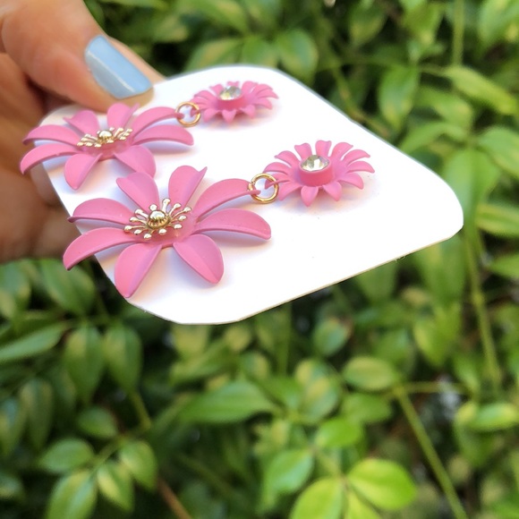 Pink + Crystal Daisy Flower Drop Earrings - Picture 4 of 4